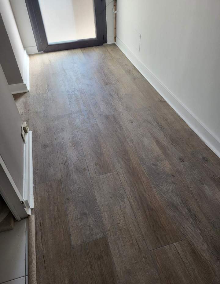 Pose parquet bois Éguilles